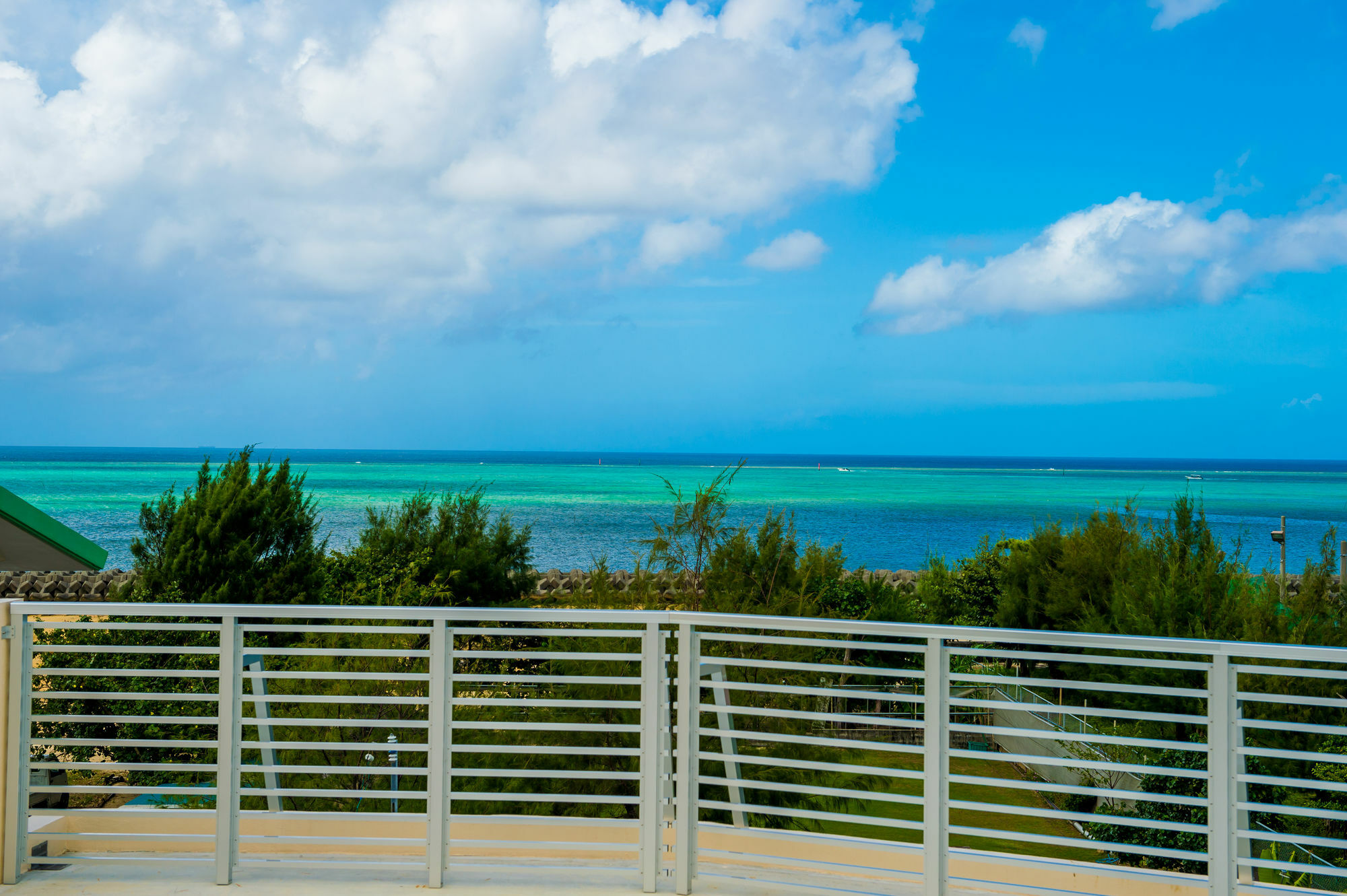 United Resort Ocean Front Onna Esterno foto